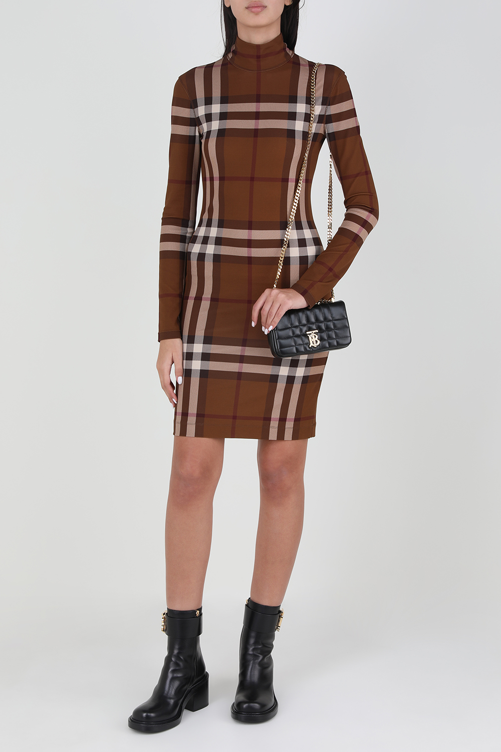 שמלה משבצות עם צווארון גולף